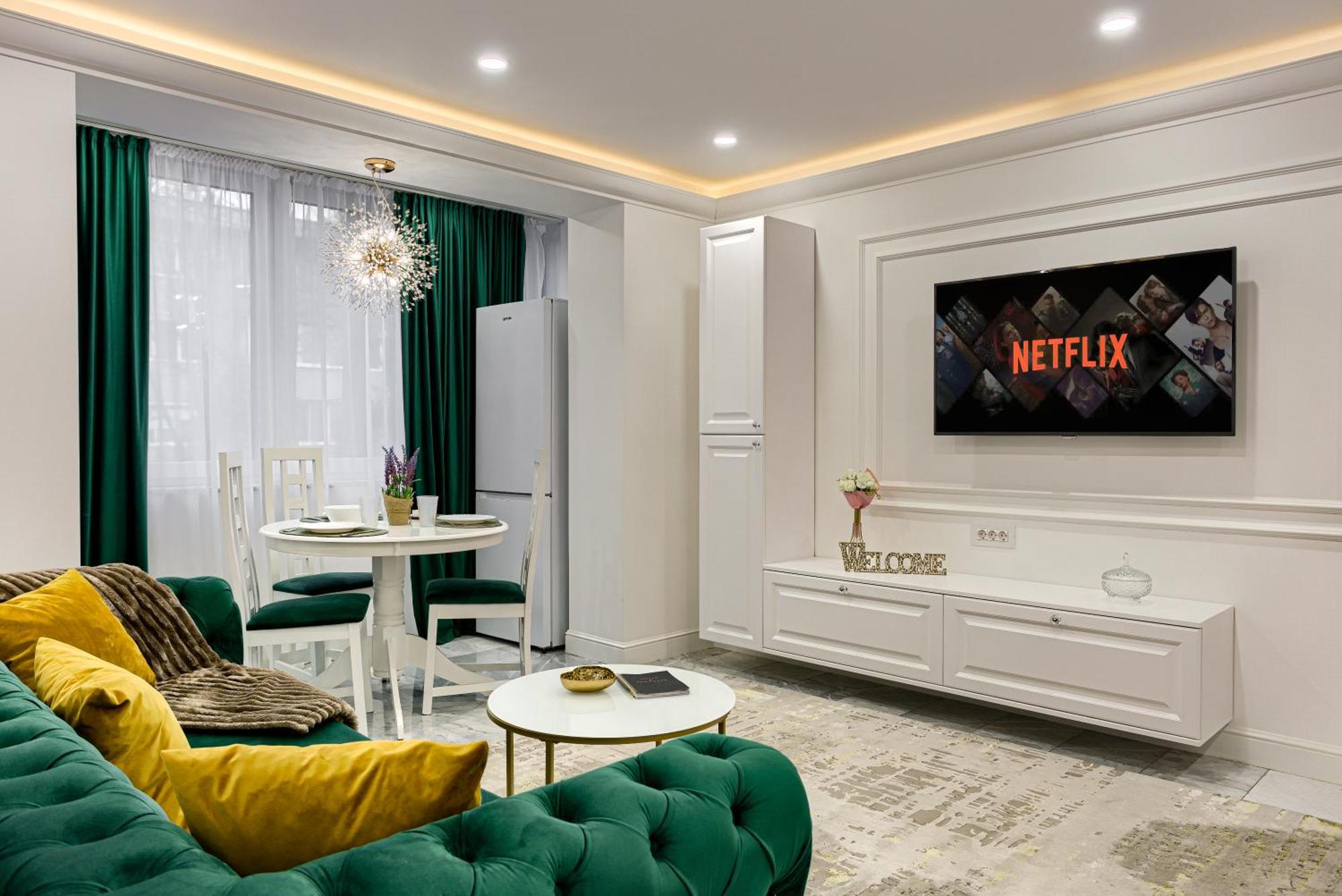 Sika Luxury Apartment Arad Exterior foto