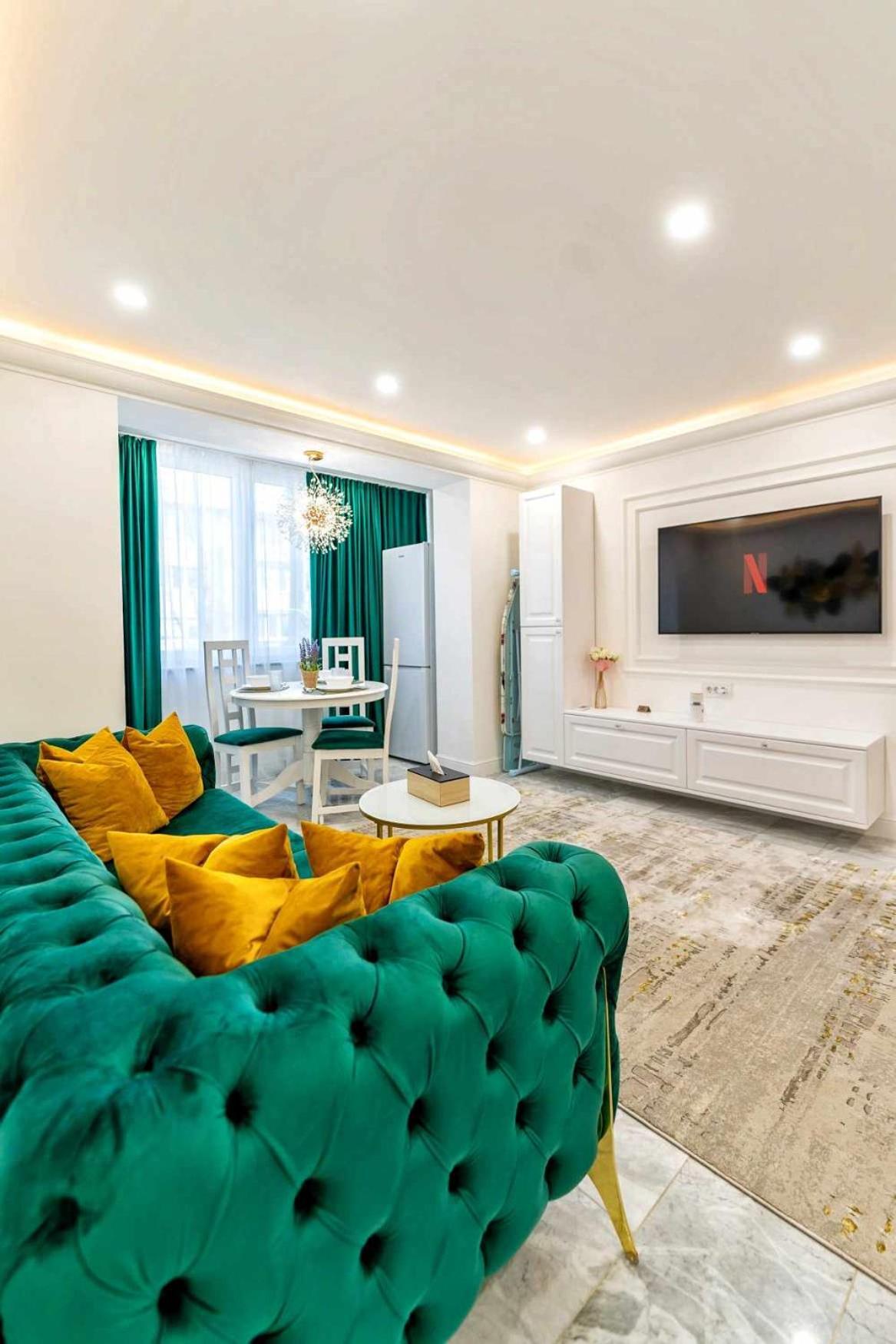 Sika Luxury Apartment Arad Exterior foto